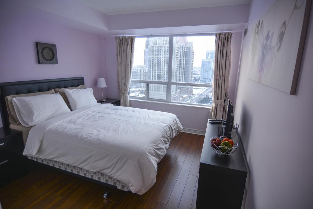 Maplewood Suites - Square One Mississauga Kamer foto