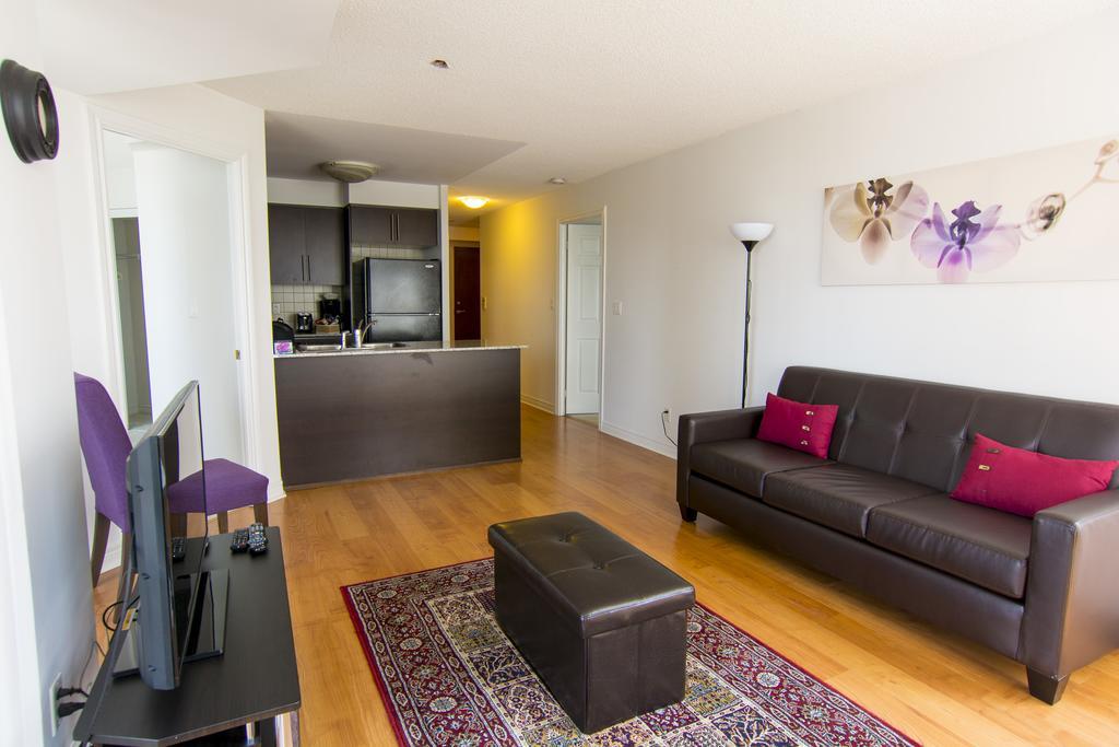 Maplewood Suites - Square One Mississauga Kamer foto