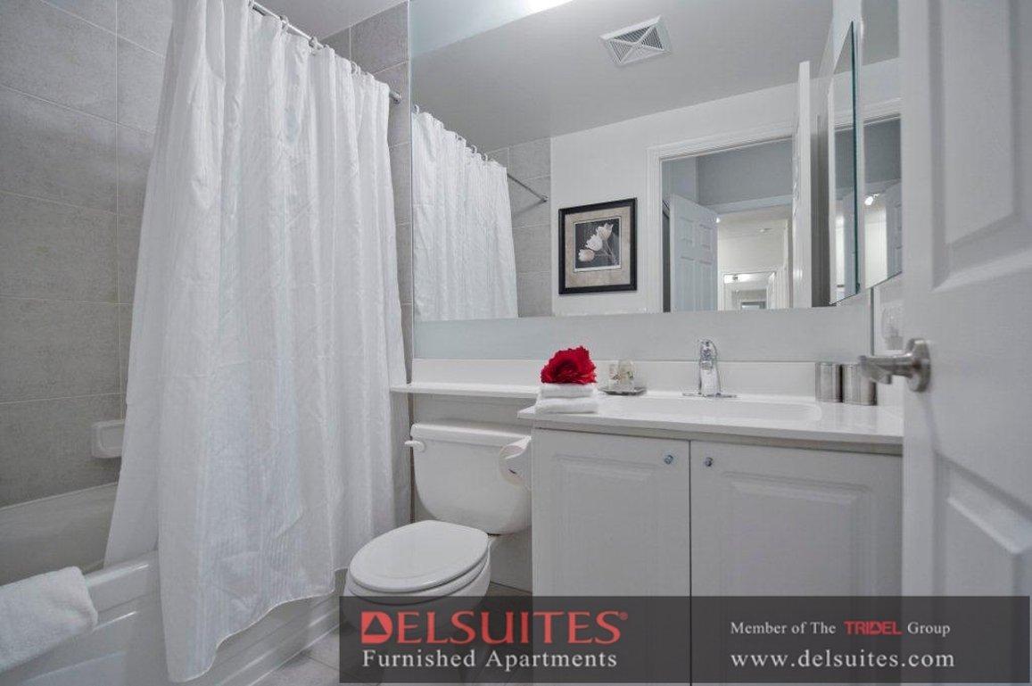 Maplewood Suites - Square One Mississauga Buitenkant foto
